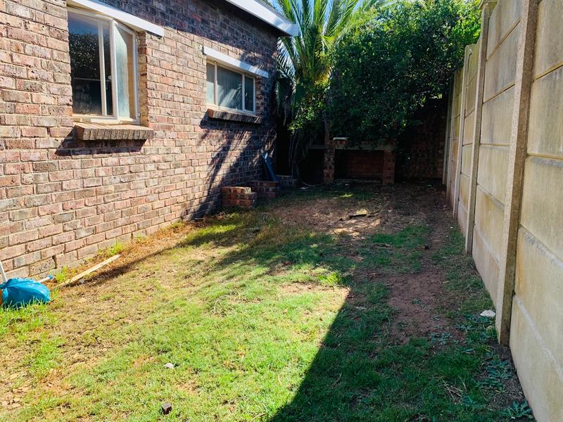 4 Bedroom Property for Sale in Jeffreys Bay Eastern Cape